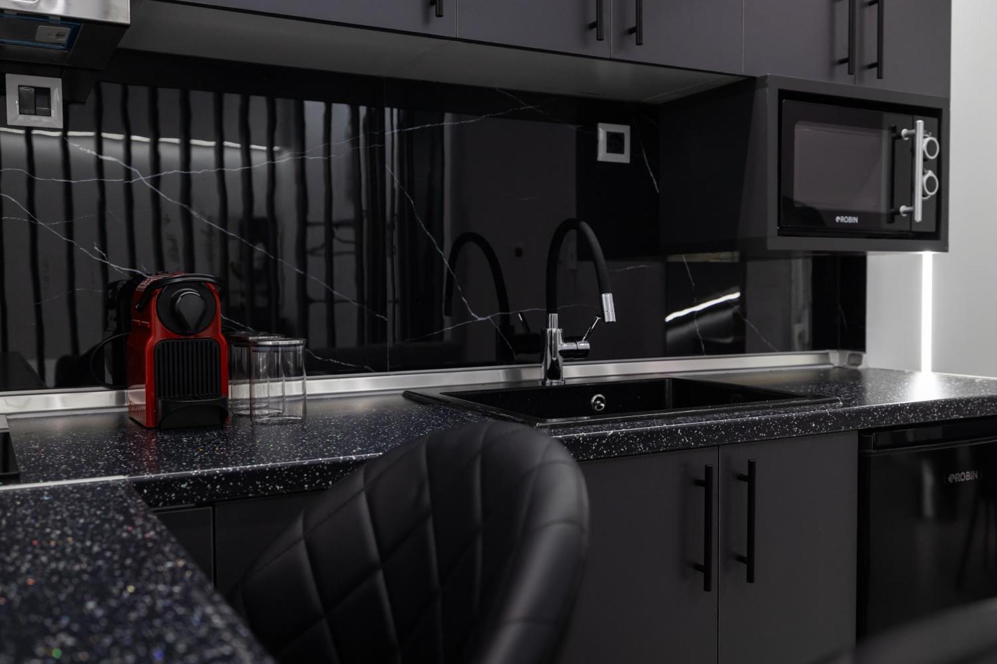 Kamara Urban Retreat By #db Premium Appartement